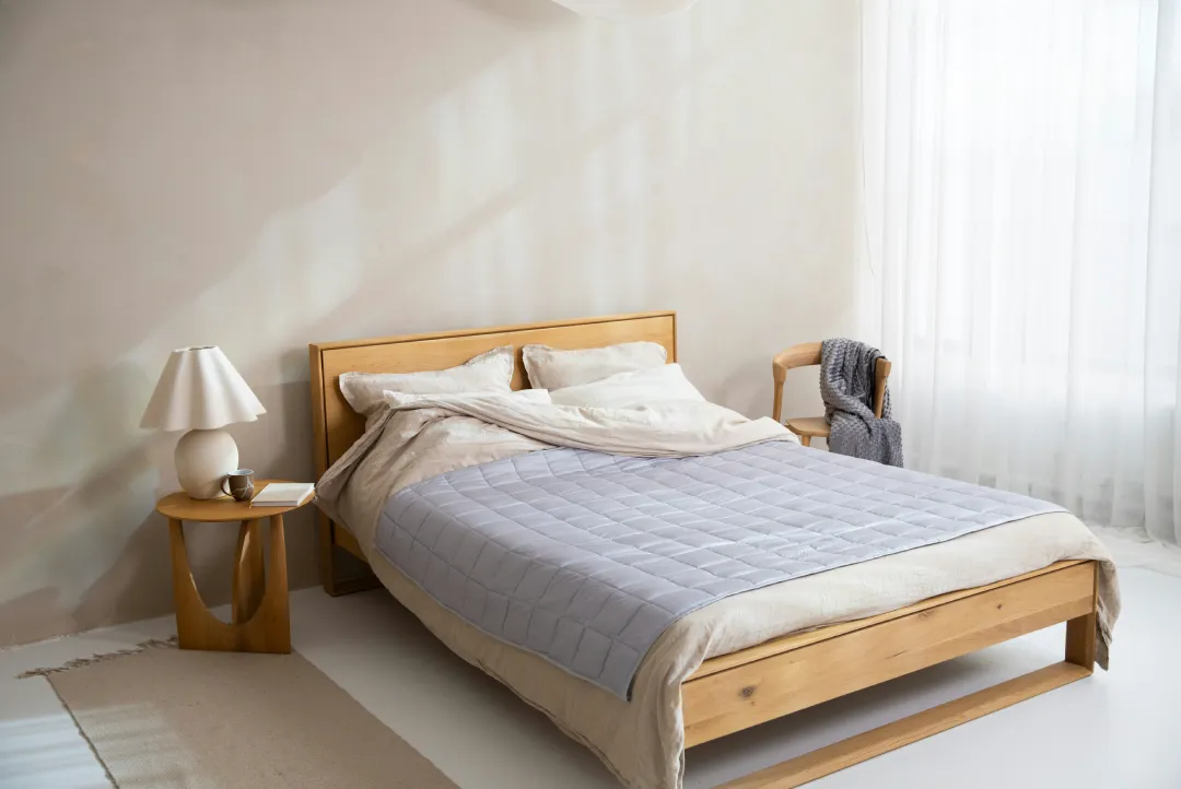 Hotel bedsheet by Avnis Global India